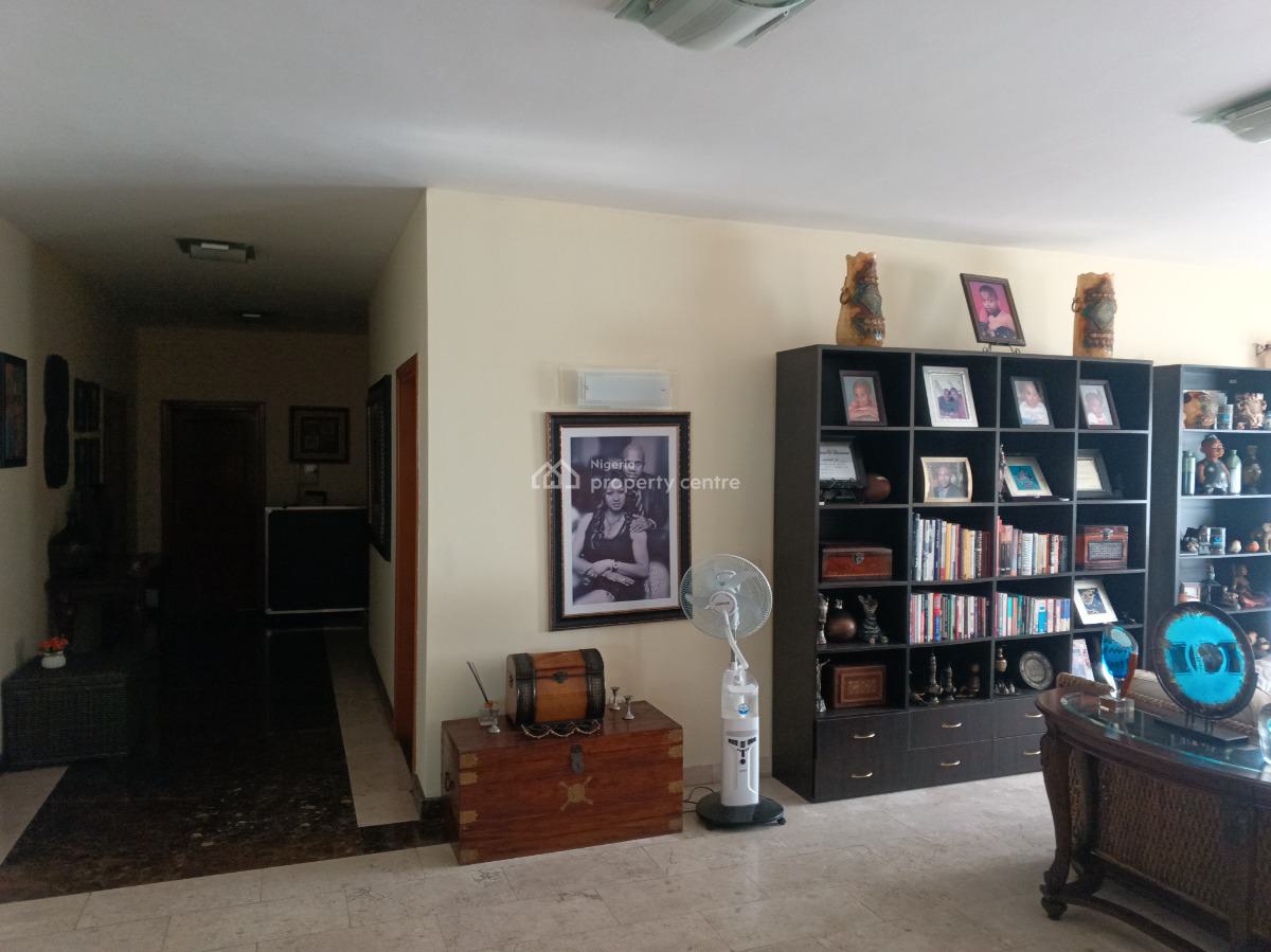 Luxury 4 Bed Pentfloor Flat, Admiralty Towers, Gerard Road, Old Ikoyi, Ikoyi, Lagos, Flat / Apartment for Sale