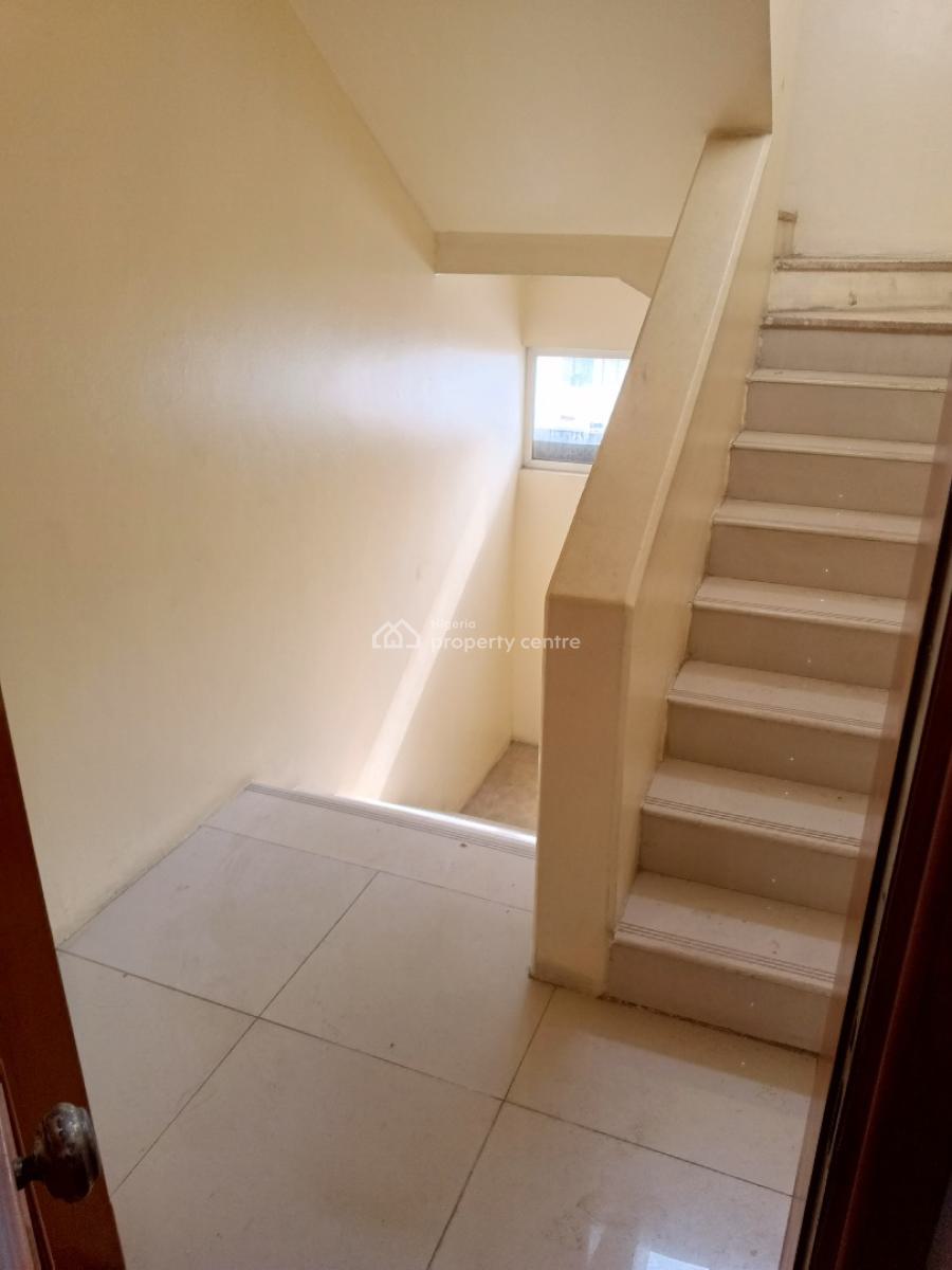 Luxury 4 Bed Pentfloor Flat, Admiralty Towers, Gerard Road, Old Ikoyi, Ikoyi, Lagos, Flat / Apartment for Sale