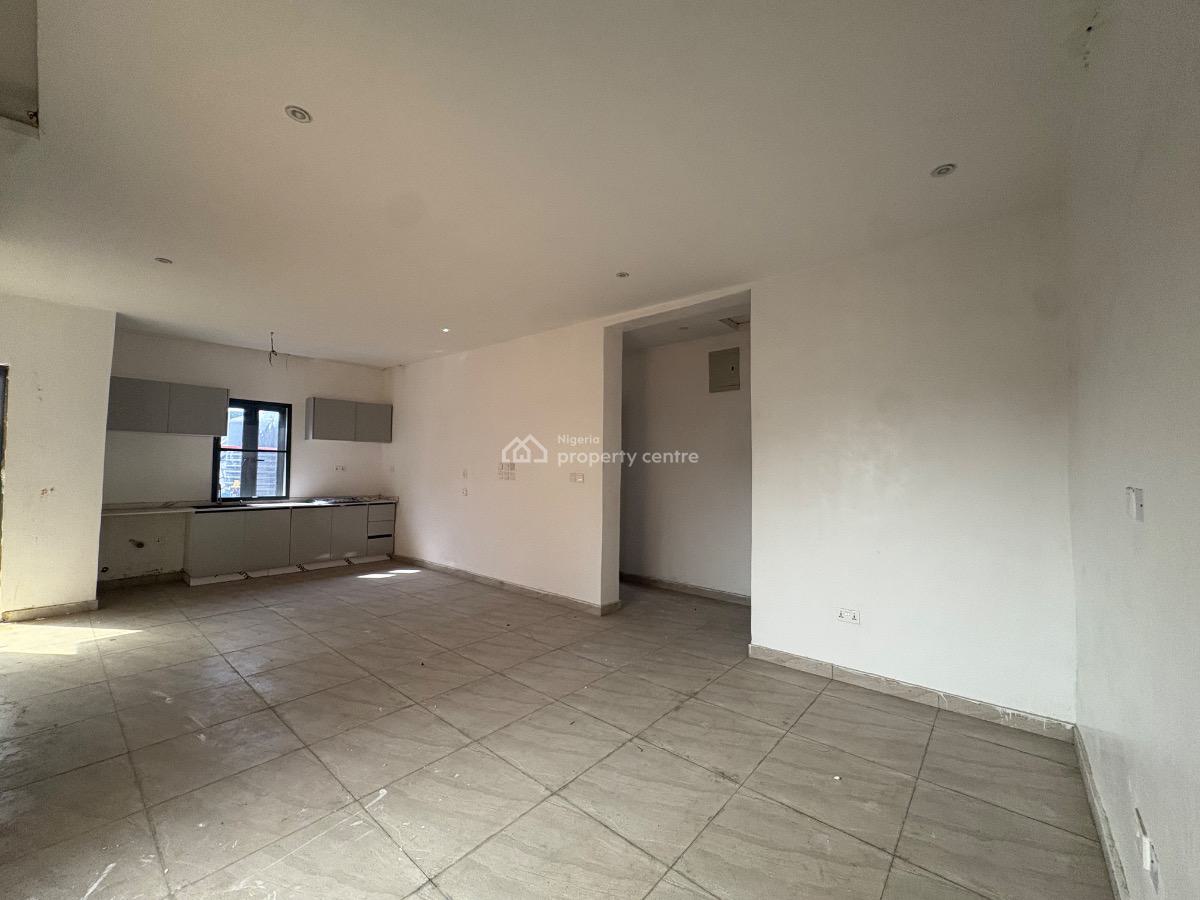 Newly Built 2 Bedroom Apartment, Lekki Phase 1, Lekki, Lagos, Flat / Apartment for Rent