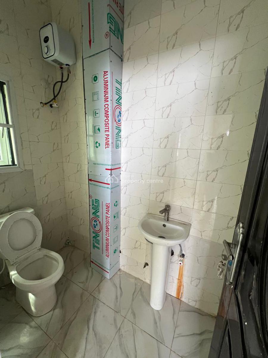 Spacious 3 Bedroom Apartment with Bq, Ikate, Lekki, Lagos, Flat / Apartment for Rent