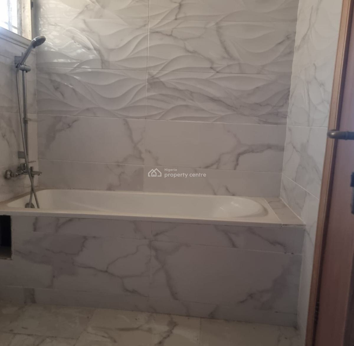 Big 5 Bedroom Detach House Duplex + Bq, Melrose Park Estate, By (vgc), Beside Heyden Filling Station, Lekki, Vgc, Lekki, Lagos, Detached Duplex for Sale