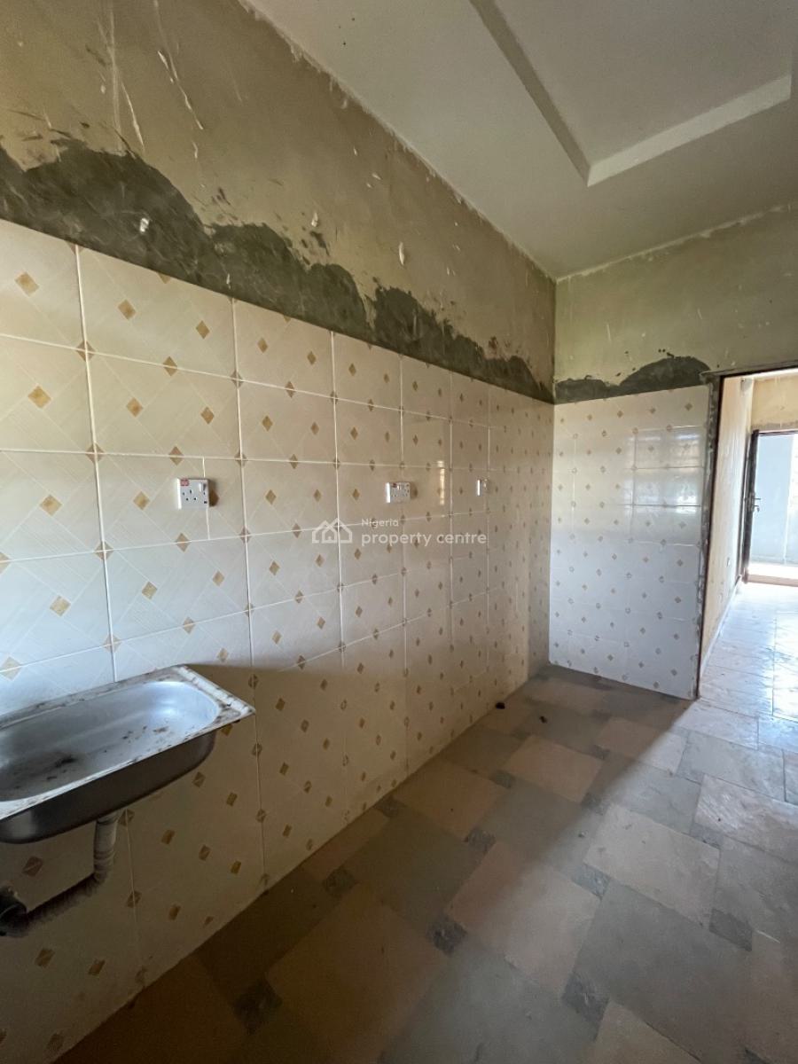 Spacious Room and Parlour Mini Flat, Ajah, Okun-ajah, Ajah, Lagos, Mini Flat (room and Parlour) for Rent