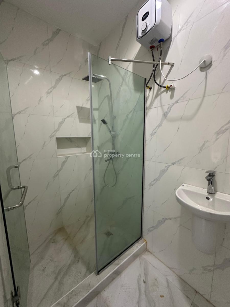 Luxury 2 Bedroom Apartment, Chevron Lekki, Lekki, Lagos, Flat / Apartment for Sale