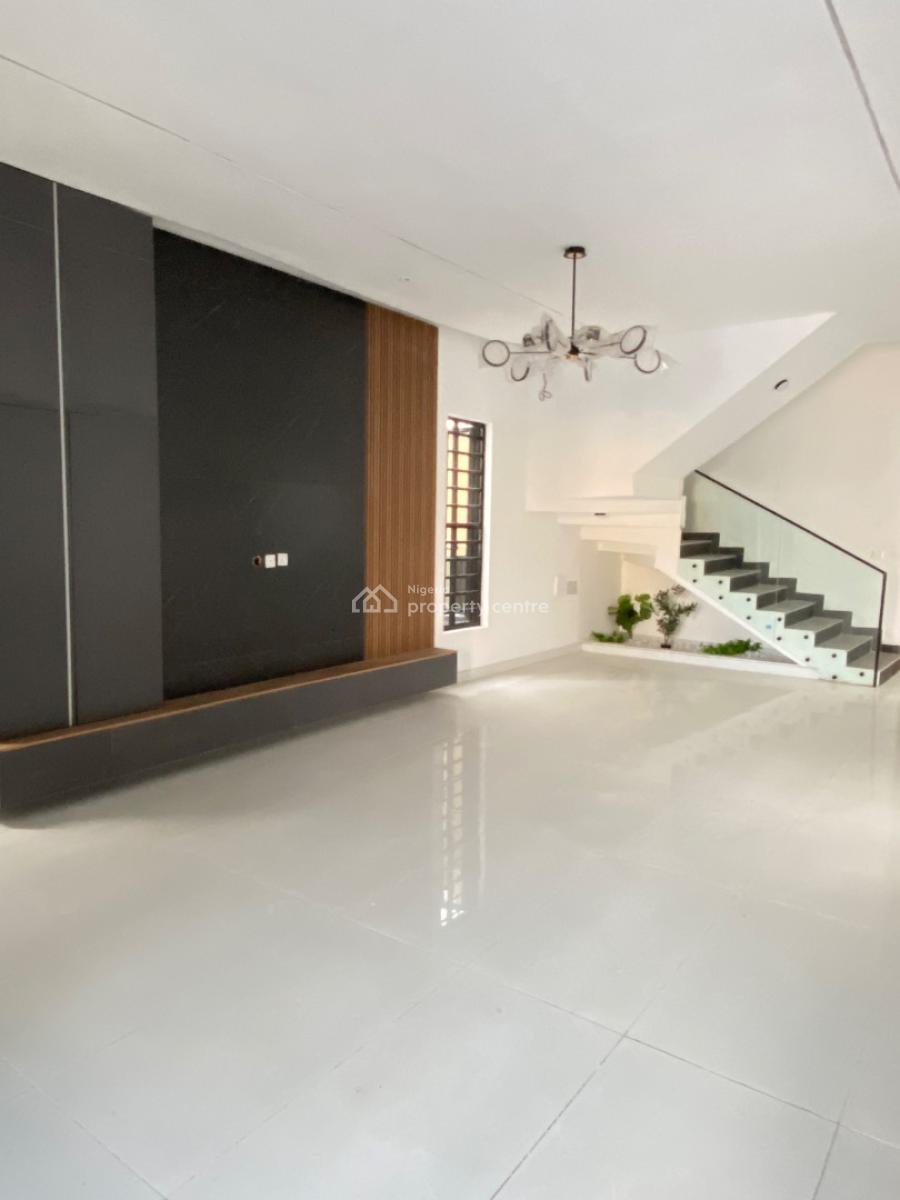 5 Bedroom Fully Detached House, Thomas Estate, Ajah, Lagos, Detached Duplex for Sale