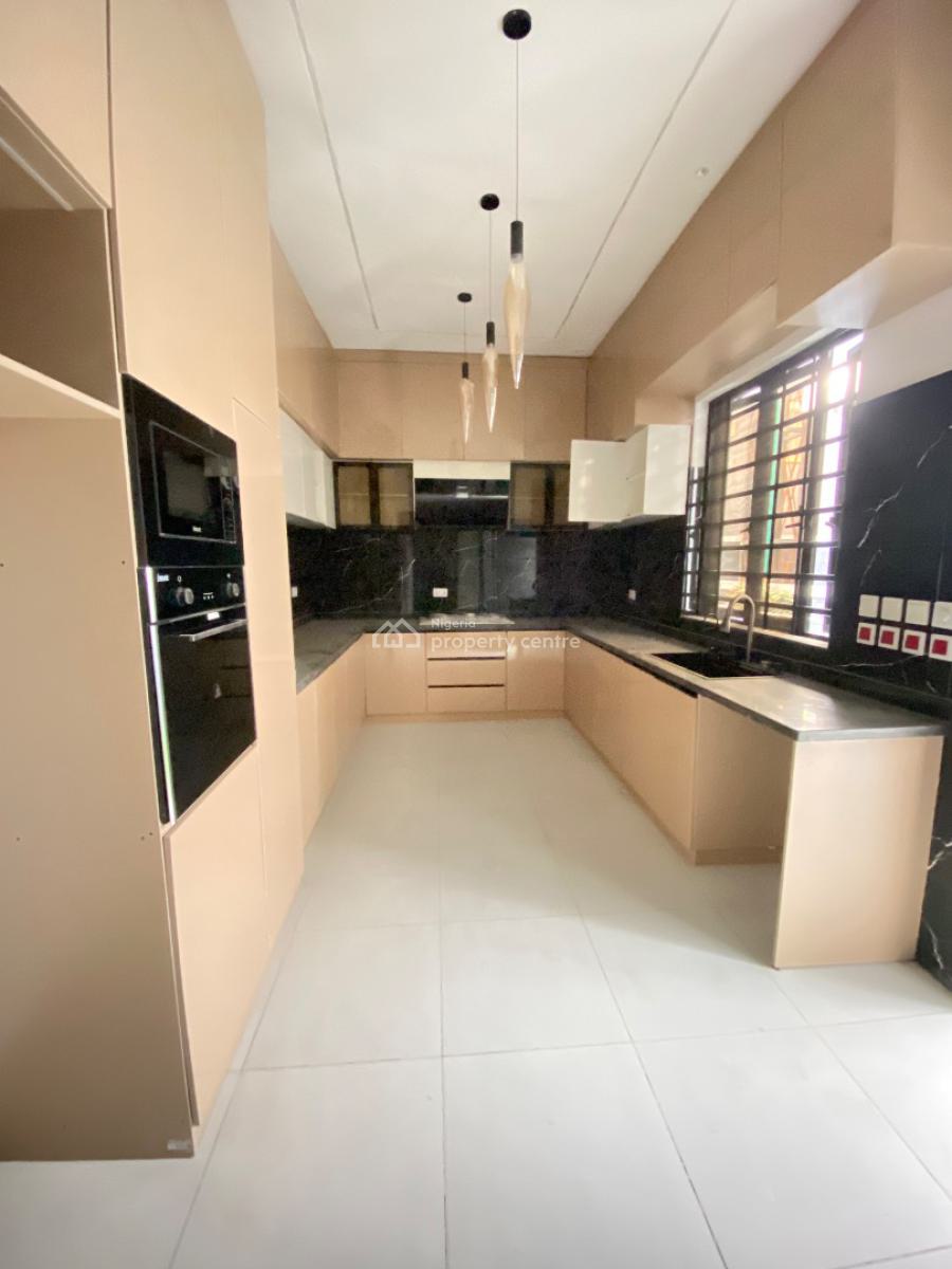5 Bedroom Fully Detached House, Thomas Estate, Ajah, Lagos, Detached Duplex for Sale