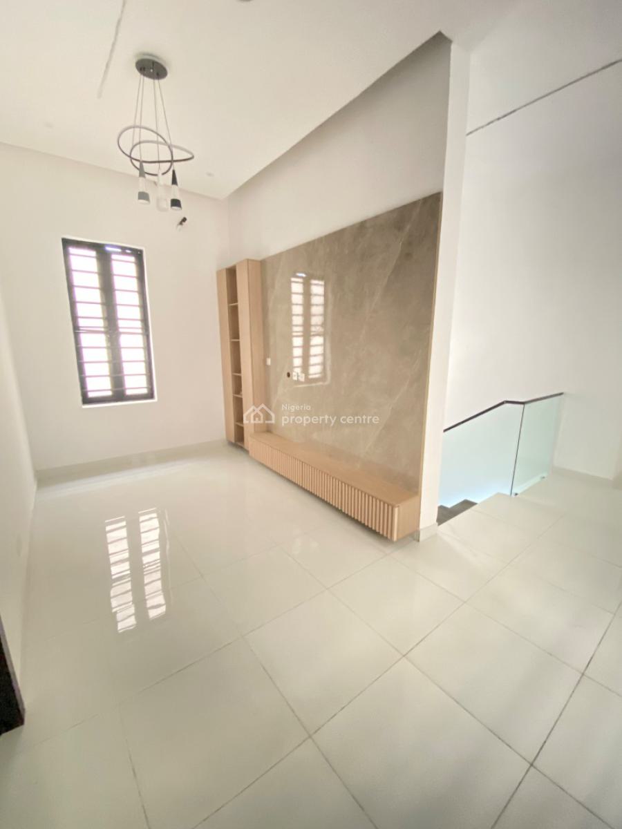 5 Bedroom Fully Detached House, Thomas Estate, Ajah, Lagos, Detached Duplex for Sale
