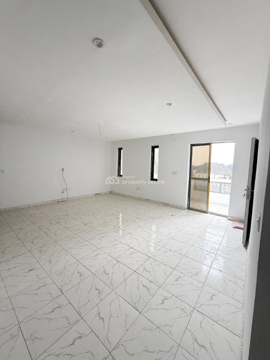 Contemporary 3 Bedroom Apartment with Bq, Chevron, Lekki, Lagos, Block of Flats for Sale