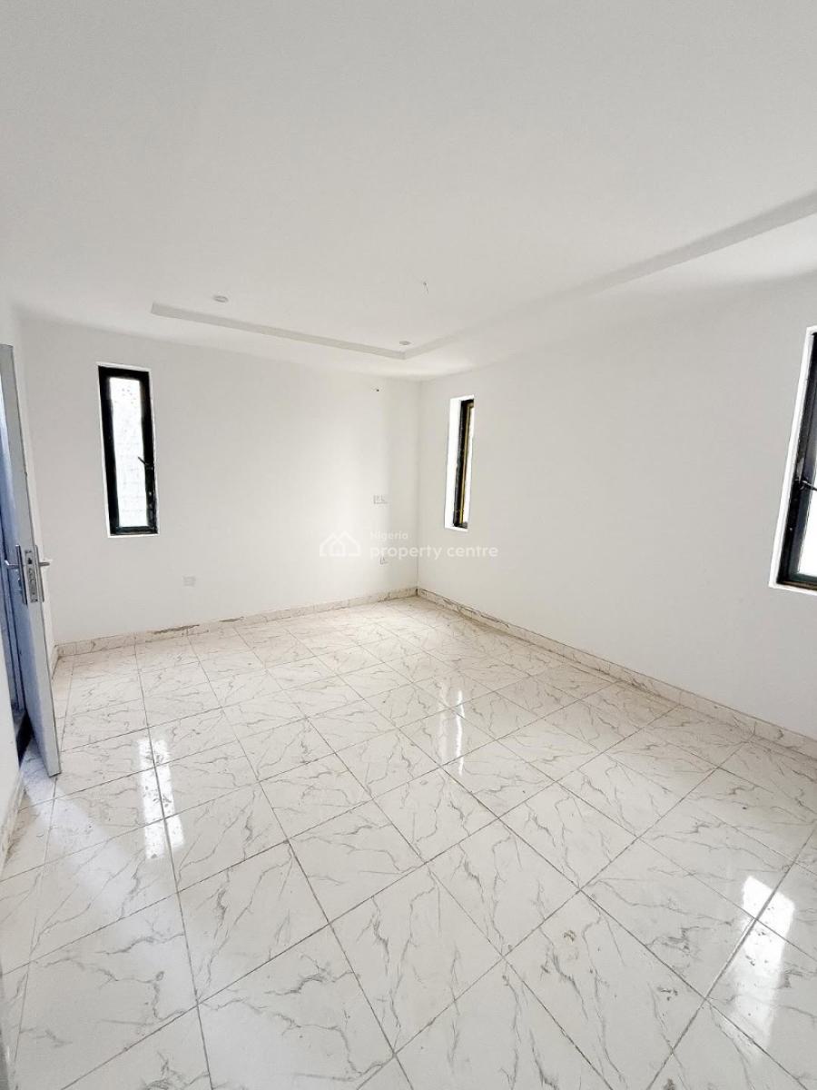 Contemporary 3 Bedroom Apartment with Bq, Chevron, Lekki, Lagos, Block of Flats for Sale