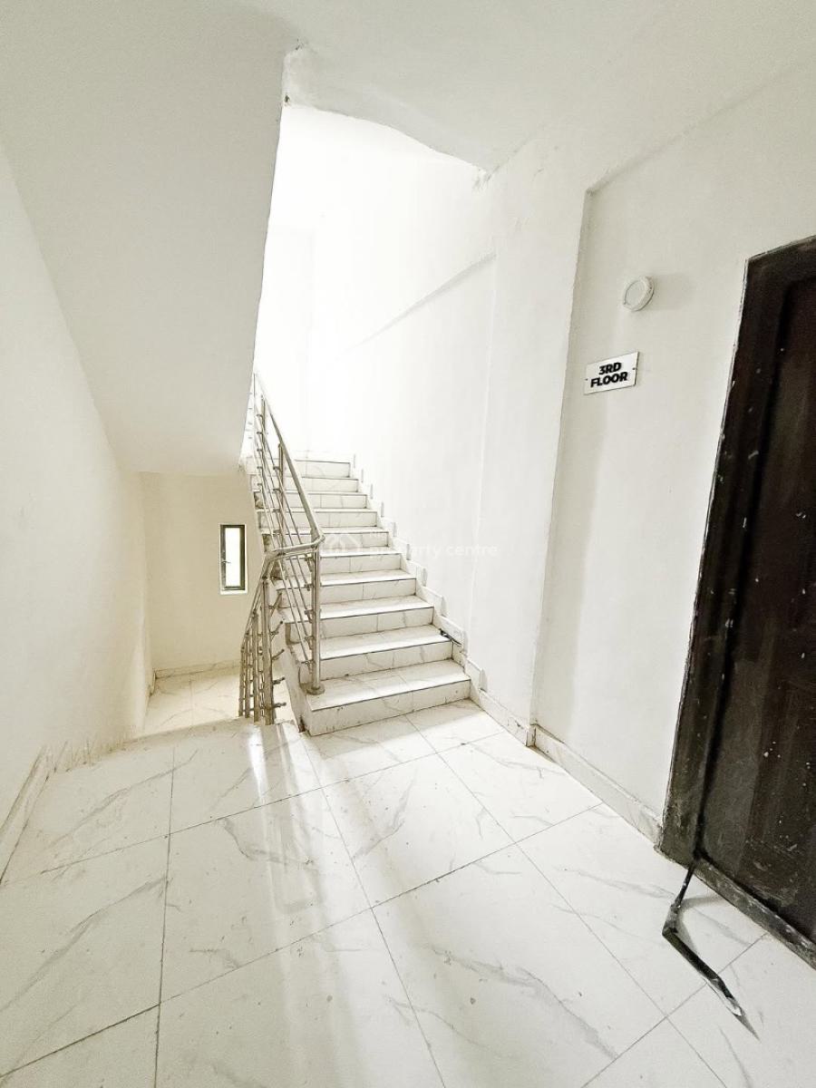 Contemporary 3 Bedroom Apartment with Bq, Chevron, Lekki, Lagos, Block of Flats for Sale