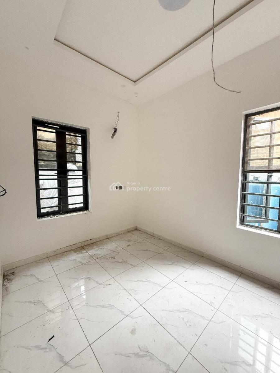 Lovely 1 Bedroom Apartment, Ologolo, Ologolo, Lekki, Lagos, Block of Flats for Sale