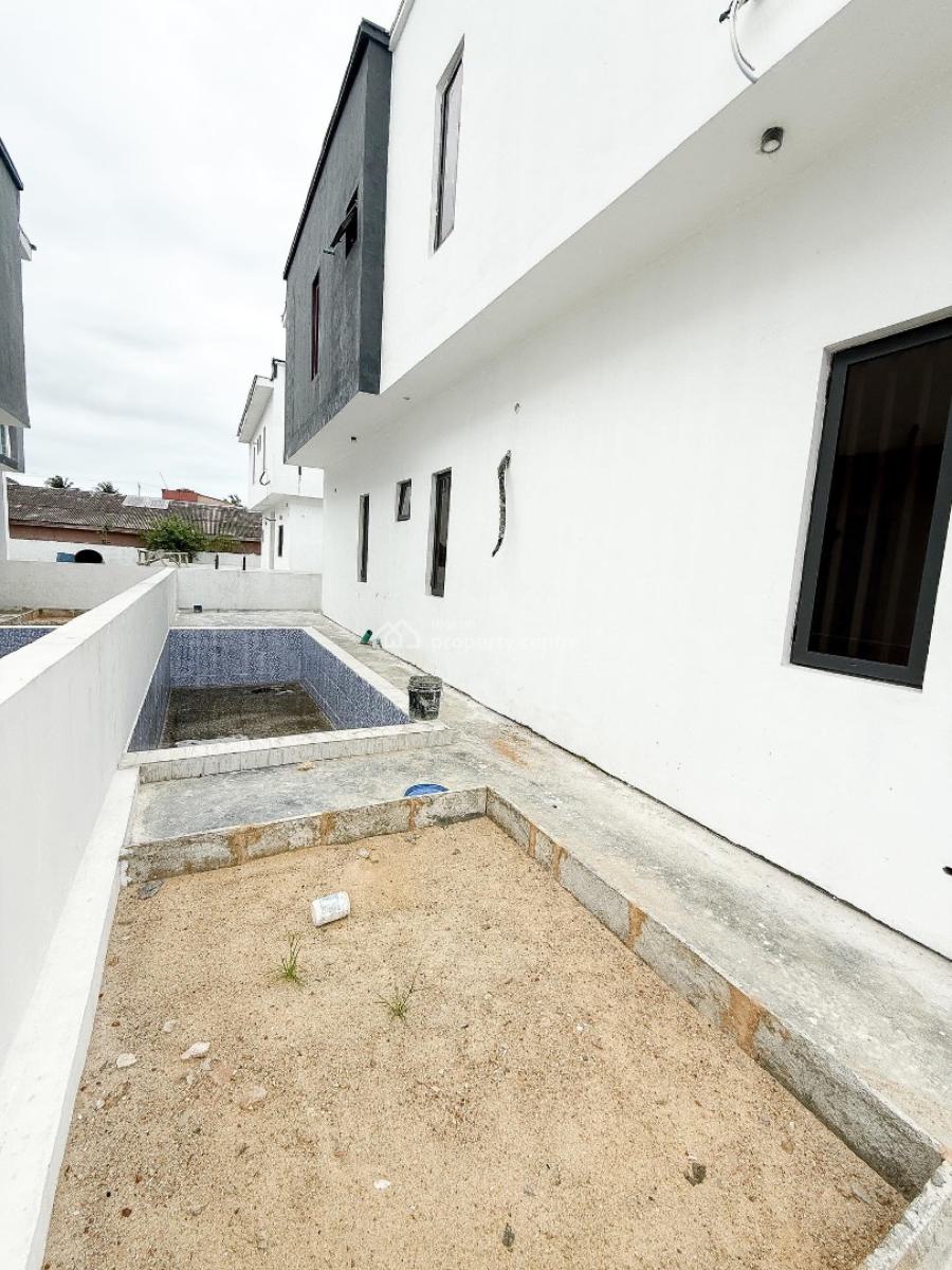 Stunning 4 Bedroom Semi Detached Duplex with Swimming Pool and Bq, Ologolo, Ologolo, Lekki, Lagos, Semi-detached Duplex for Sale