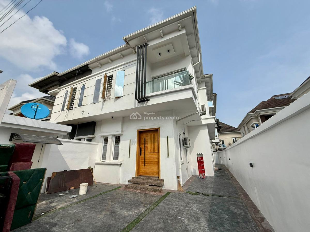 Distress Deal. Exquisite and Beautifully Furnished Spacious Home, Idado Estate, Lekki, Lagos, Semi-detached Duplex for Sale
