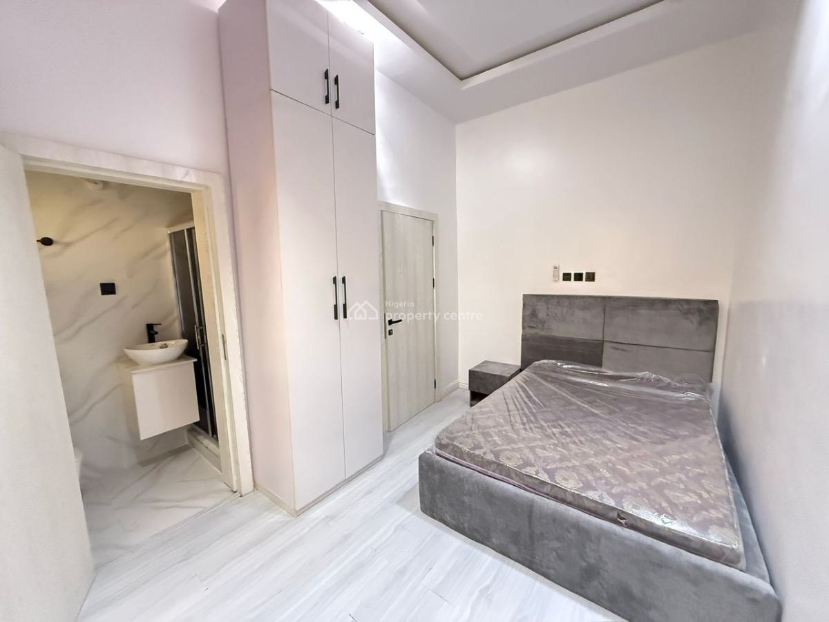 Distress Deal. Exquisite and Beautifully Furnished Spacious Home, Idado Estate, Lekki, Lagos, Semi-detached Duplex for Sale