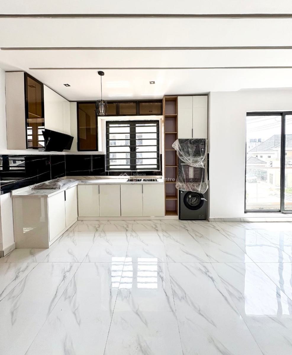 Lovely 2 Bedroom Apartment with Bq, Ikate, Ikate, Lekki, Lagos, Block of Flats for Sale