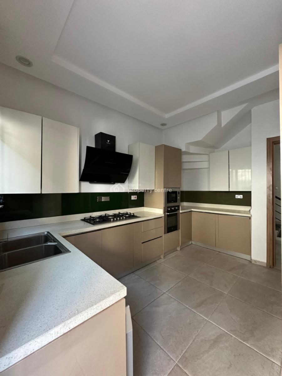 Well Finished Self-serviced 4 Bedroom Terrace with a Room Bq, Ikate Elegushi, Lekki, Lagos, Terraced Duplex for Sale