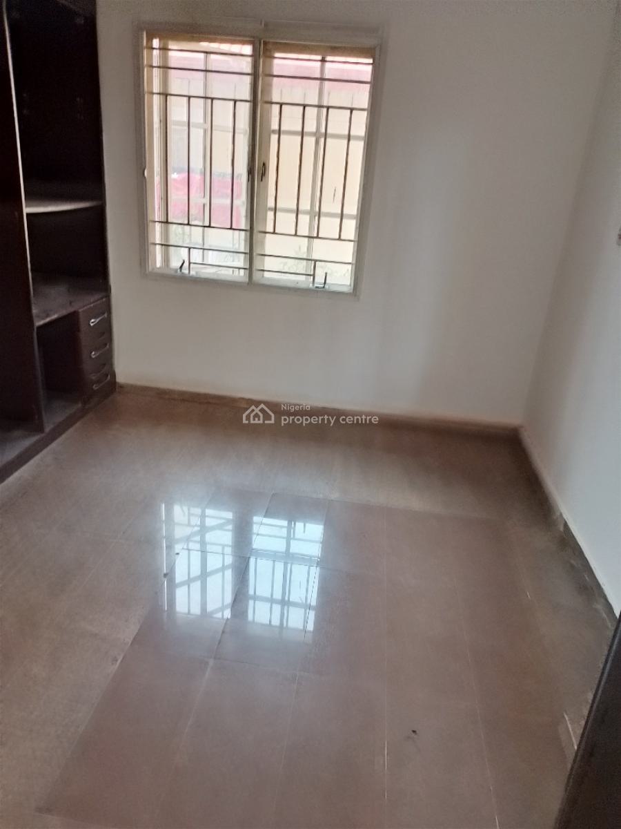 Executive Serviced Well Maintained Mini Flat, Off Ramal, Lekki Phase 1, Lekki, Lagos, Flat / Apartment for Rent