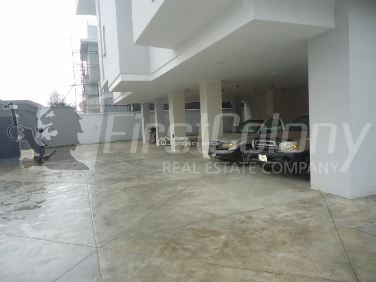 Ample Pent-floor 4 Bedroom Luxury Apartment with Great Facilities, Banana Island, Ikoyi, Lagos, Flat / Apartment for Rent