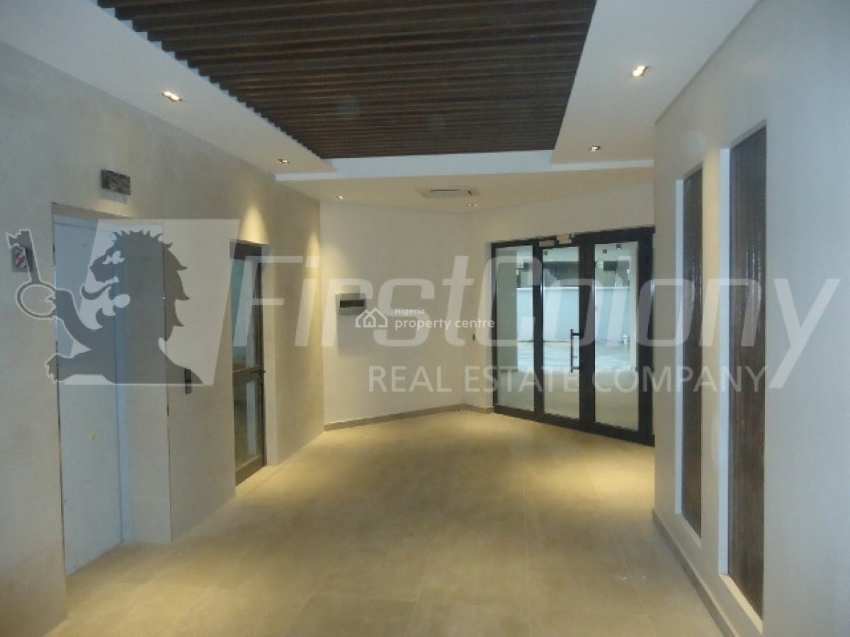 Ample Pent-floor 4 Bedroom Luxury Apartment with Great Facilities, Banana Island, Ikoyi, Lagos, Flat / Apartment for Rent
