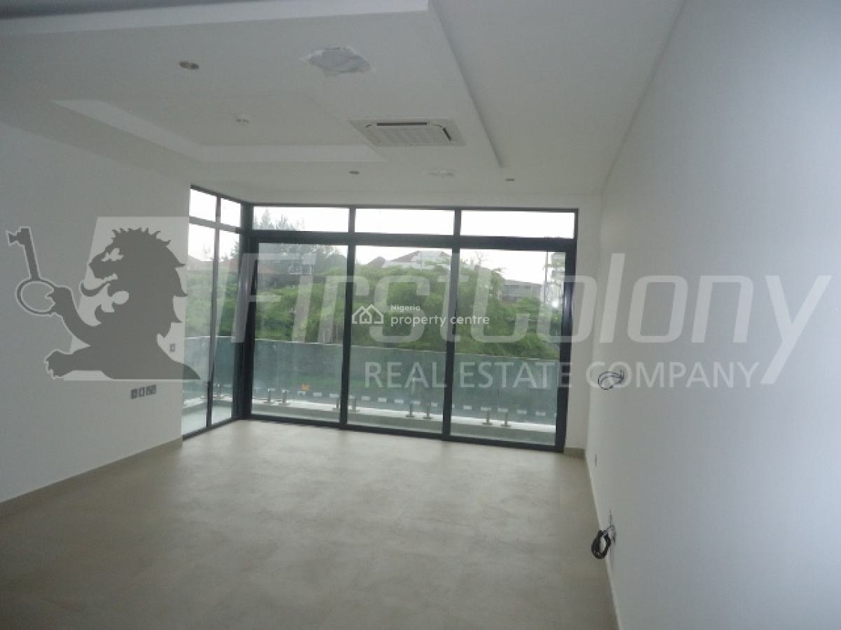 Ample Pent-floor 4 Bedroom Luxury Apartment with Great Facilities, Banana Island, Ikoyi, Lagos, Flat / Apartment for Rent