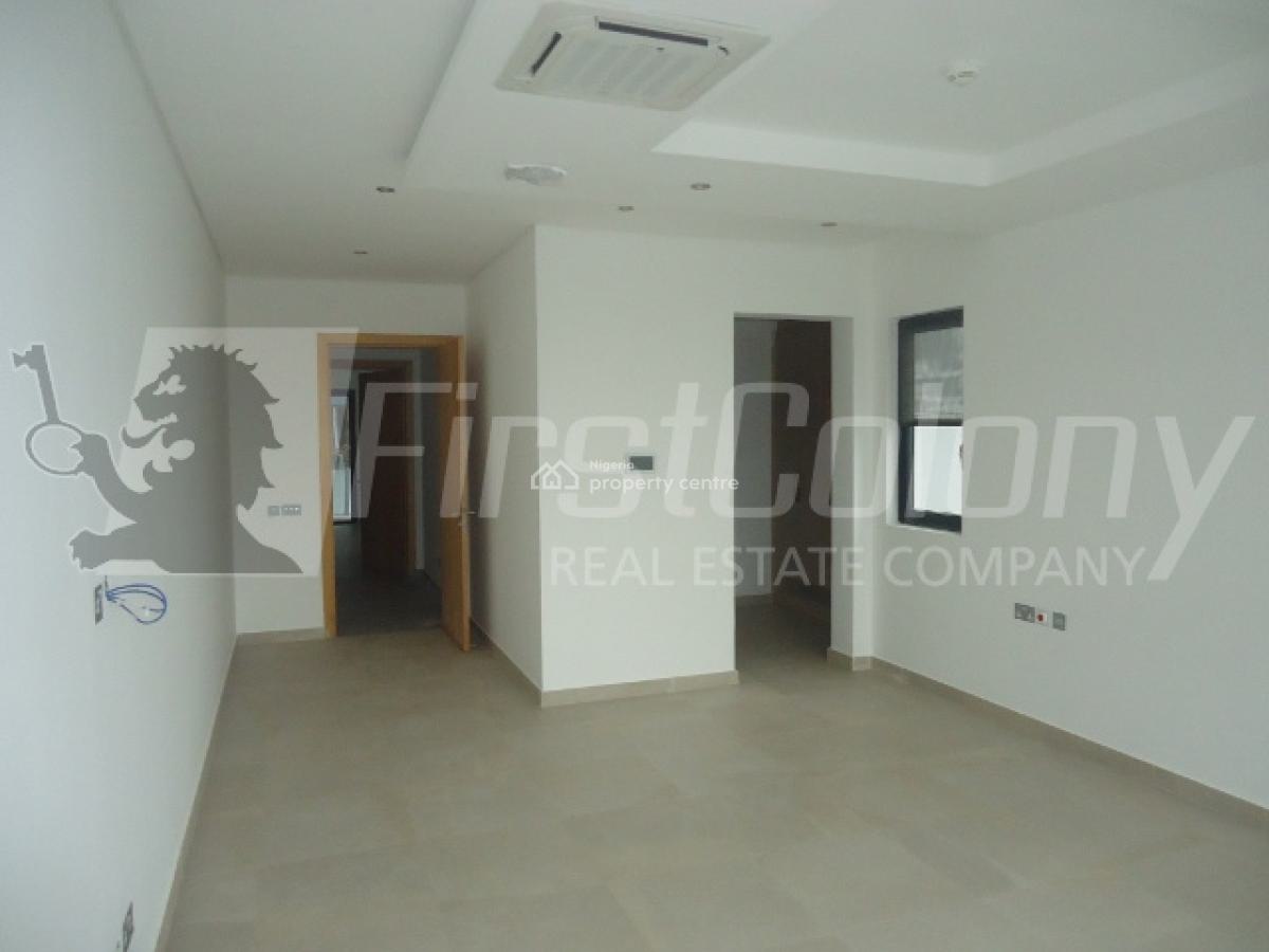 Ample Pent-floor 4 Bedroom Luxury Apartment with Great Facilities, Banana Island, Ikoyi, Lagos, Flat / Apartment for Rent