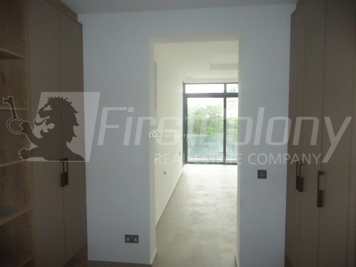 Ample Pent-floor 4 Bedroom Luxury Apartment with Great Facilities, Banana Island, Ikoyi, Lagos, Flat / Apartment for Rent
