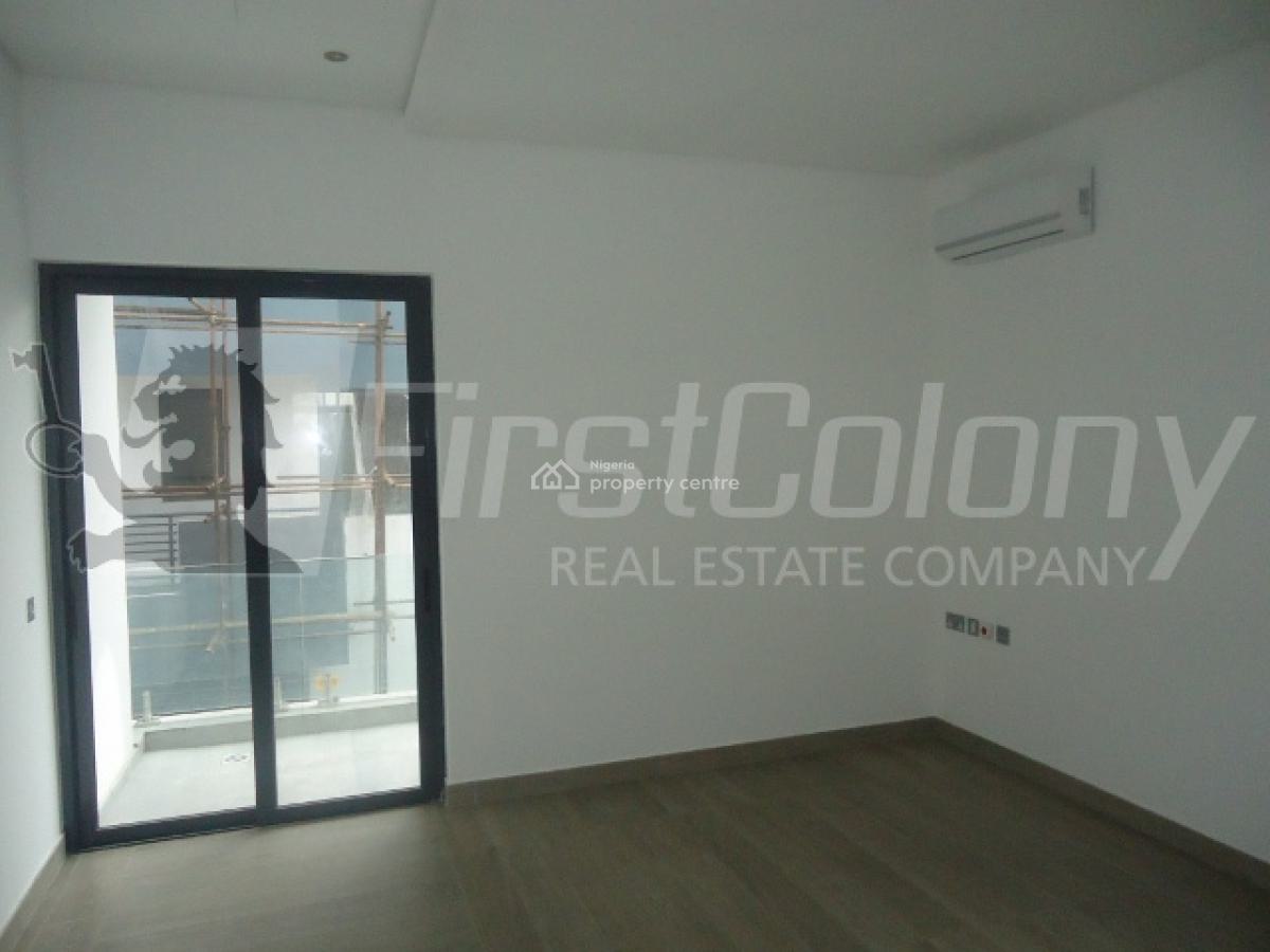 Ample Pent-floor 4 Bedroom Luxury Apartment with Great Facilities, Banana Island, Ikoyi, Lagos, Flat / Apartment for Rent