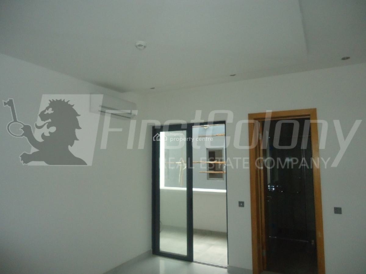 Ample Pent-floor 4 Bedroom Luxury Apartment with Great Facilities, Banana Island, Ikoyi, Lagos, Flat / Apartment for Rent