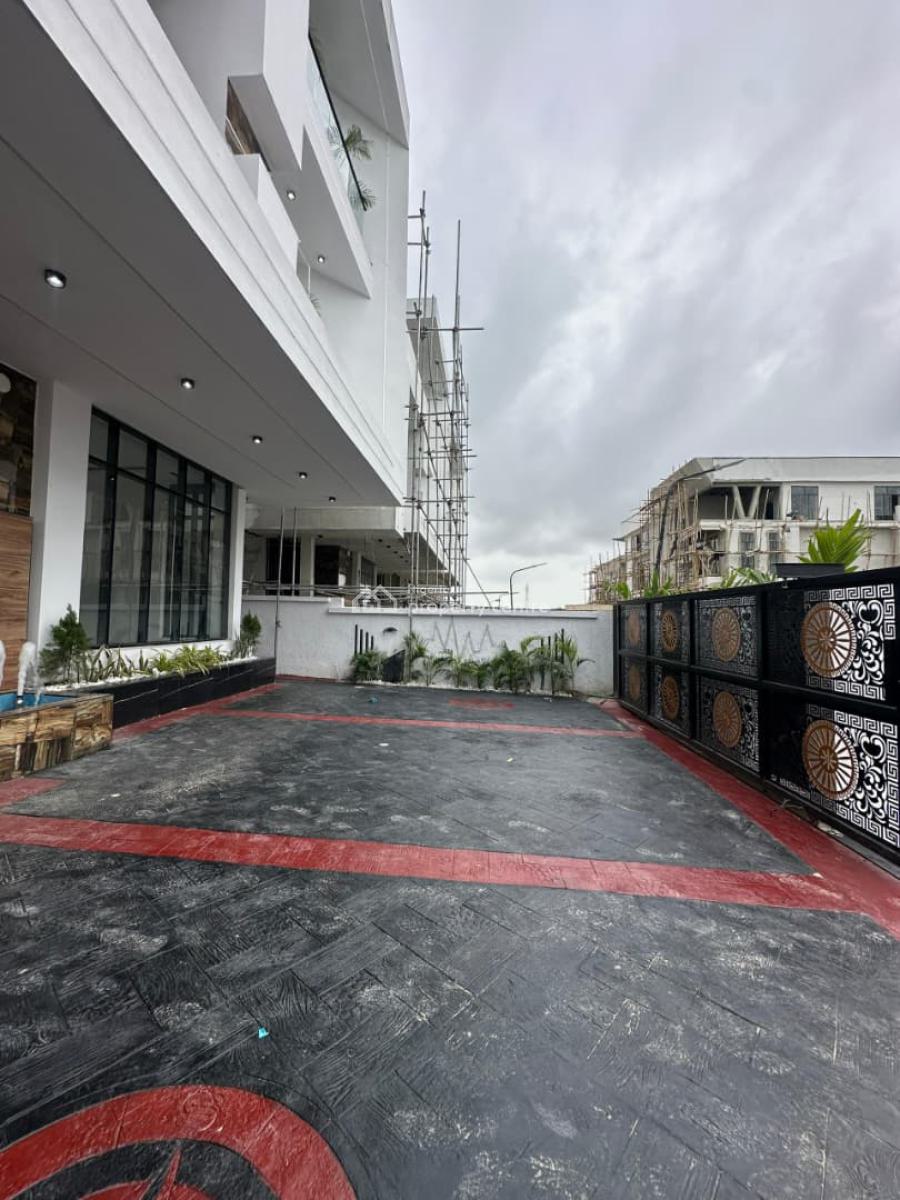 Contemporary 6 Bedroom Fully Detached, Smart Home, Fitted Kitchen, Water Heater, Parking Space , Good Estate, Lekki, Lagos, Detached Duplex for Sale