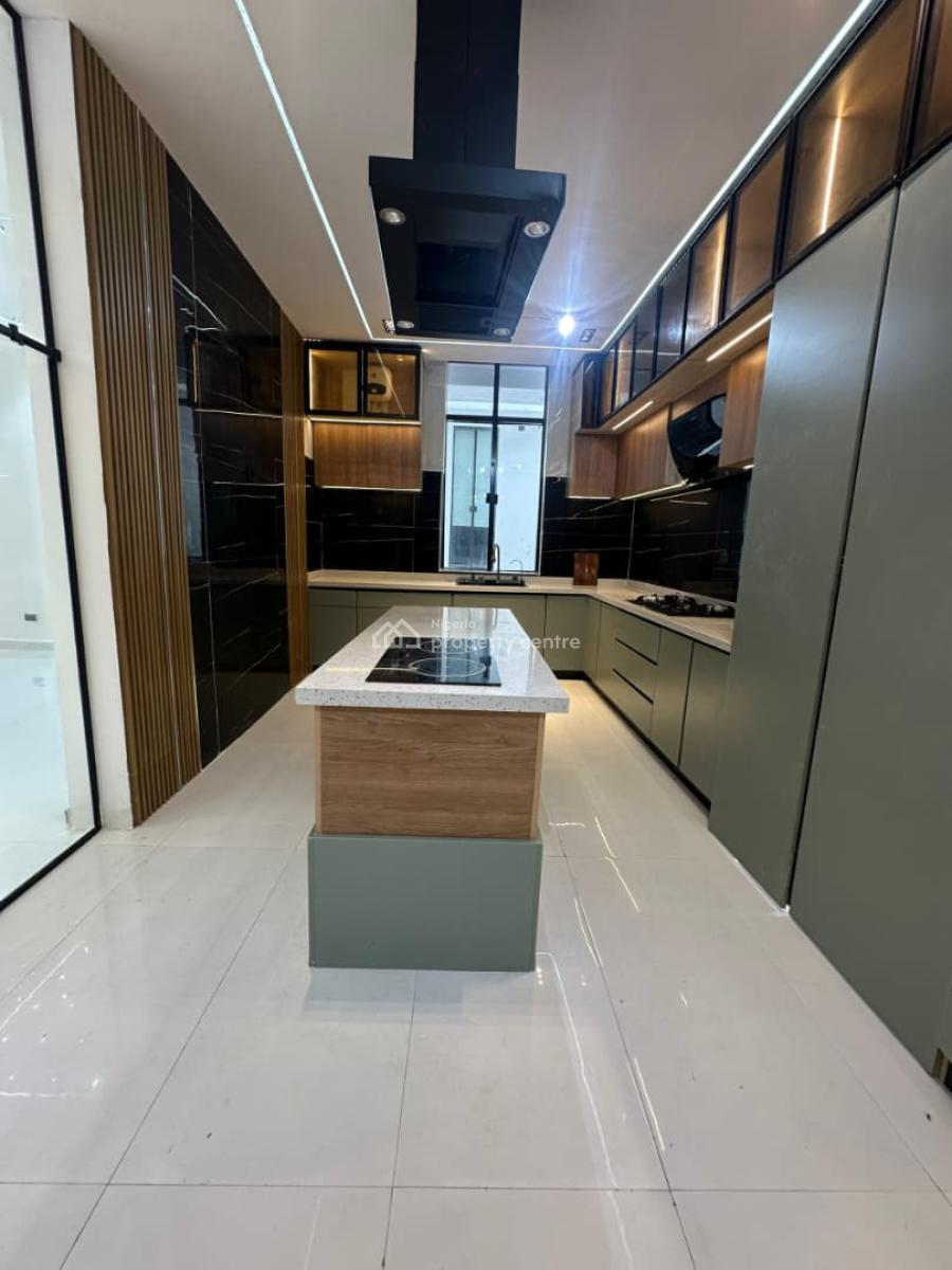 Contemporary 6 Bedroom Fully Detached, Smart Home, Fitted Kitchen, Water Heater, Parking Space , Good Estate, Lekki, Lagos, Detached Duplex for Sale
