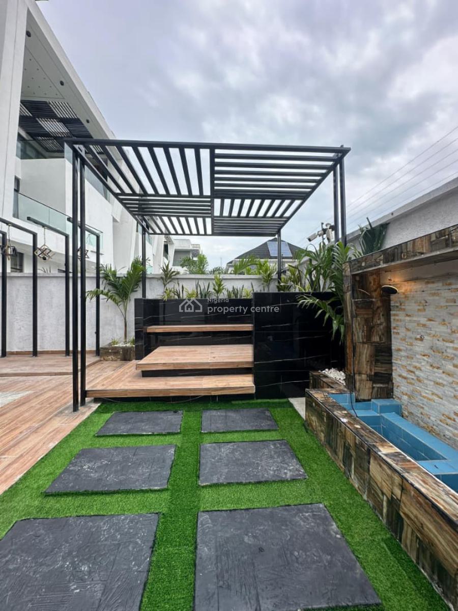 Contemporary 6 Bedroom Fully Detached, Smart Home, Fitted Kitchen, Water Heater, Parking Space , Good Estate, Lekki, Lagos, Detached Duplex for Sale