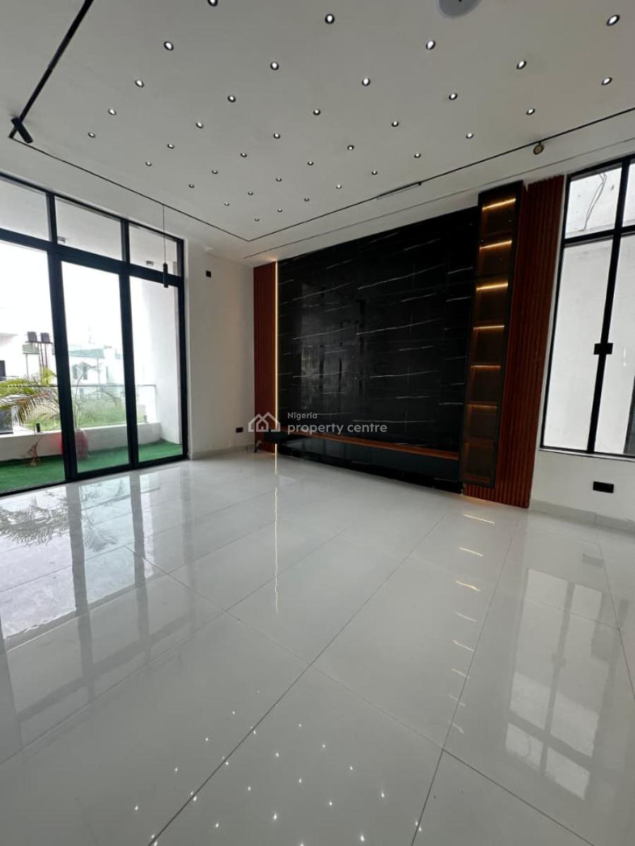 Contemporary 6 Bedroom Fully Detached, Smart Home, Fitted Kitchen, Water Heater, Parking Space , Good Estate, Lekki, Lagos, Detached Duplex for Sale