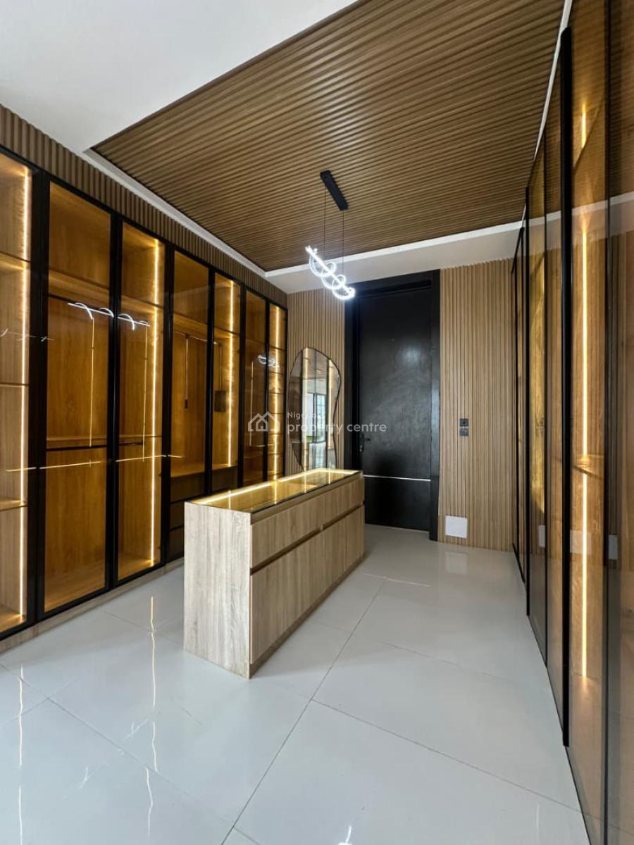 Contemporary 6 Bedroom Fully Detached, Smart Home, Fitted Kitchen, Water Heater, Parking Space , Good Estate, Lekki, Lagos, Detached Duplex for Sale