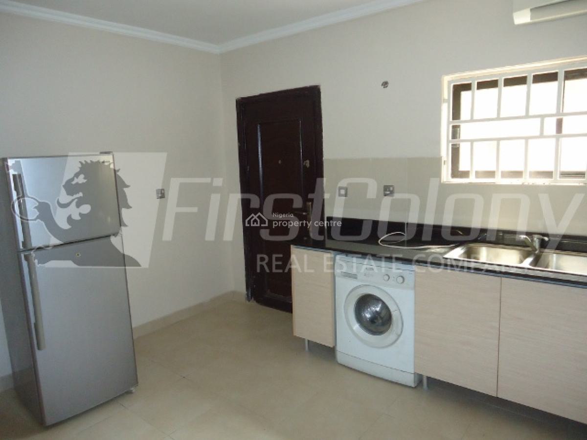 Well Maintained Ample 4 Bedroom Duplex with Excellent Facilities, Old Ikoyi, Ikoyi, Lagos, Terraced Duplex for Rent