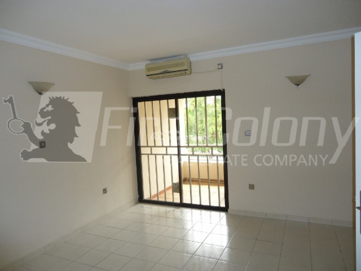 Well Maintained Ample 4 Bedroom Duplex with Excellent Facilities, Old Ikoyi, Ikoyi, Lagos, Terraced Duplex for Rent