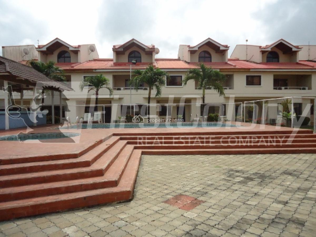 Well Maintained Ample 4 Bedroom Duplex with Excellent Facilities, Old Ikoyi, Ikoyi, Lagos, Terraced Duplex for Rent