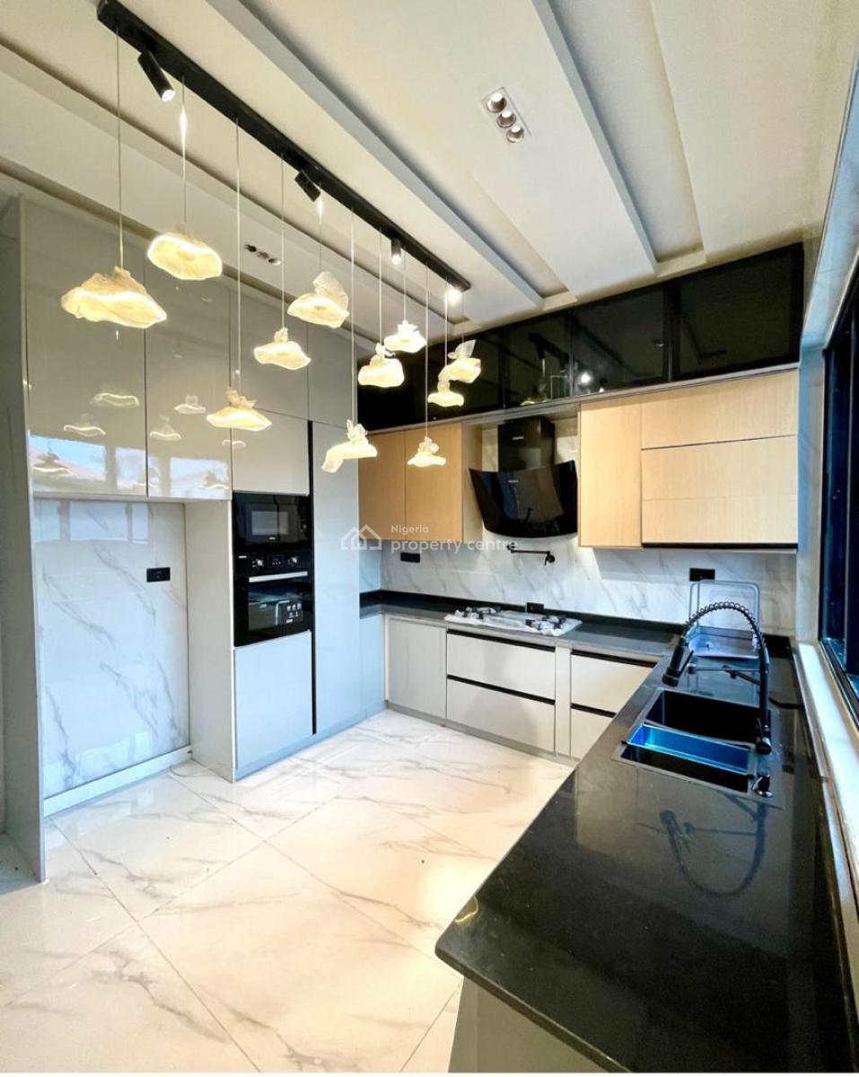 Luxury 4bedroom Terrace Duplex with Pool,gym & Bq, Lekki Phase 1, Lekki, Lagos, Terraced Duplex for Sale