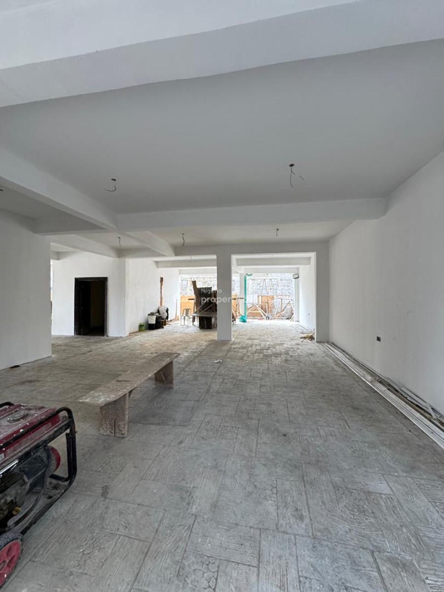 Stunning 3bedroom Apartment in a Secured Area with Top Features, Newly Built 3bedroom Apartment in a Secured Area, Yaba, Lagos, Block of Flats for Sale