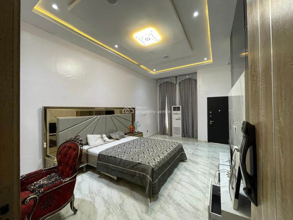 Fully Furnished 4bedrooms with Bq, Ologolo, Lekki, Lagos, Flat / Apartment for Rent