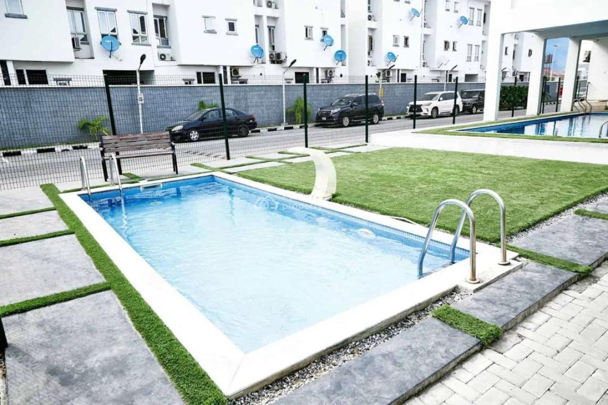 Distress 3 Bedroom Terrace Duplex with Bq & Swimming Pool, Victoria Bay 3, Off Nike Art Gallery, Ikate, Lekki, Lagos, Terraced Duplex for Sale
