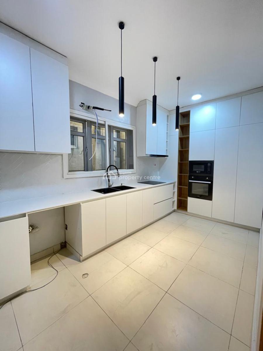 3 Bedroom Luxury Apartment with Fully Fitted Ac and  Fitted Kitchen, Ikate Spar Road, Lekki, Lagos, Flat / Apartment for Sale