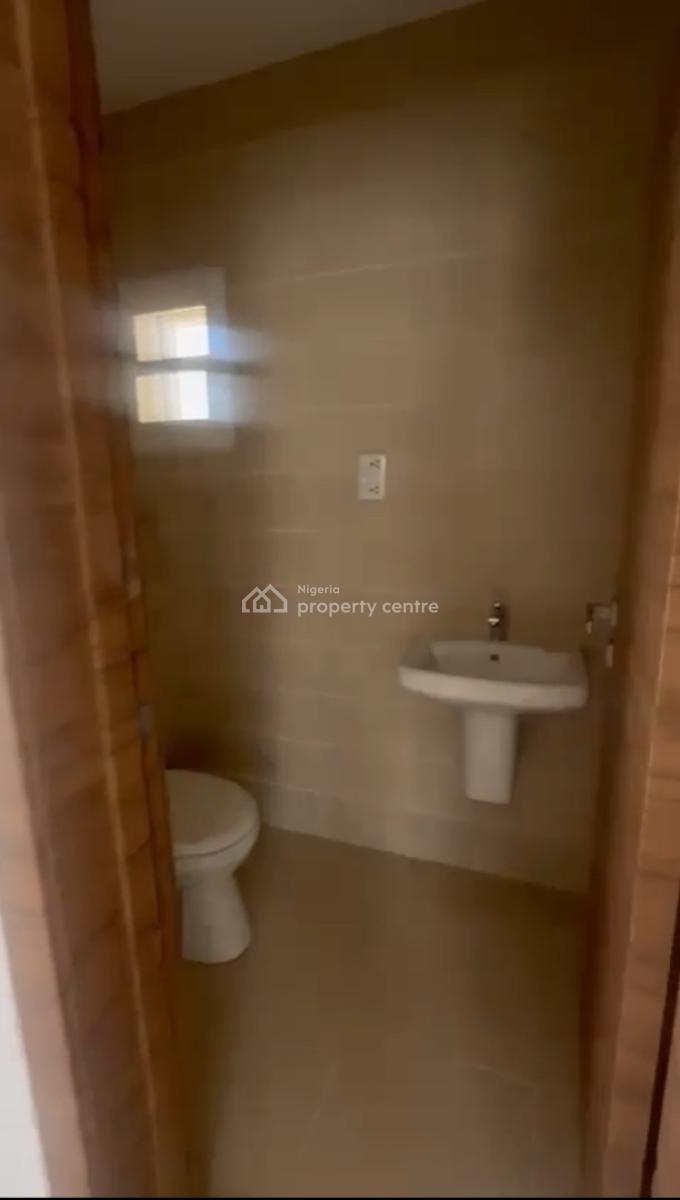 Nicely Built 2 Bedroom Apartment, Life Camp, Life Camp, Abuja, Flat / Apartment for Sale