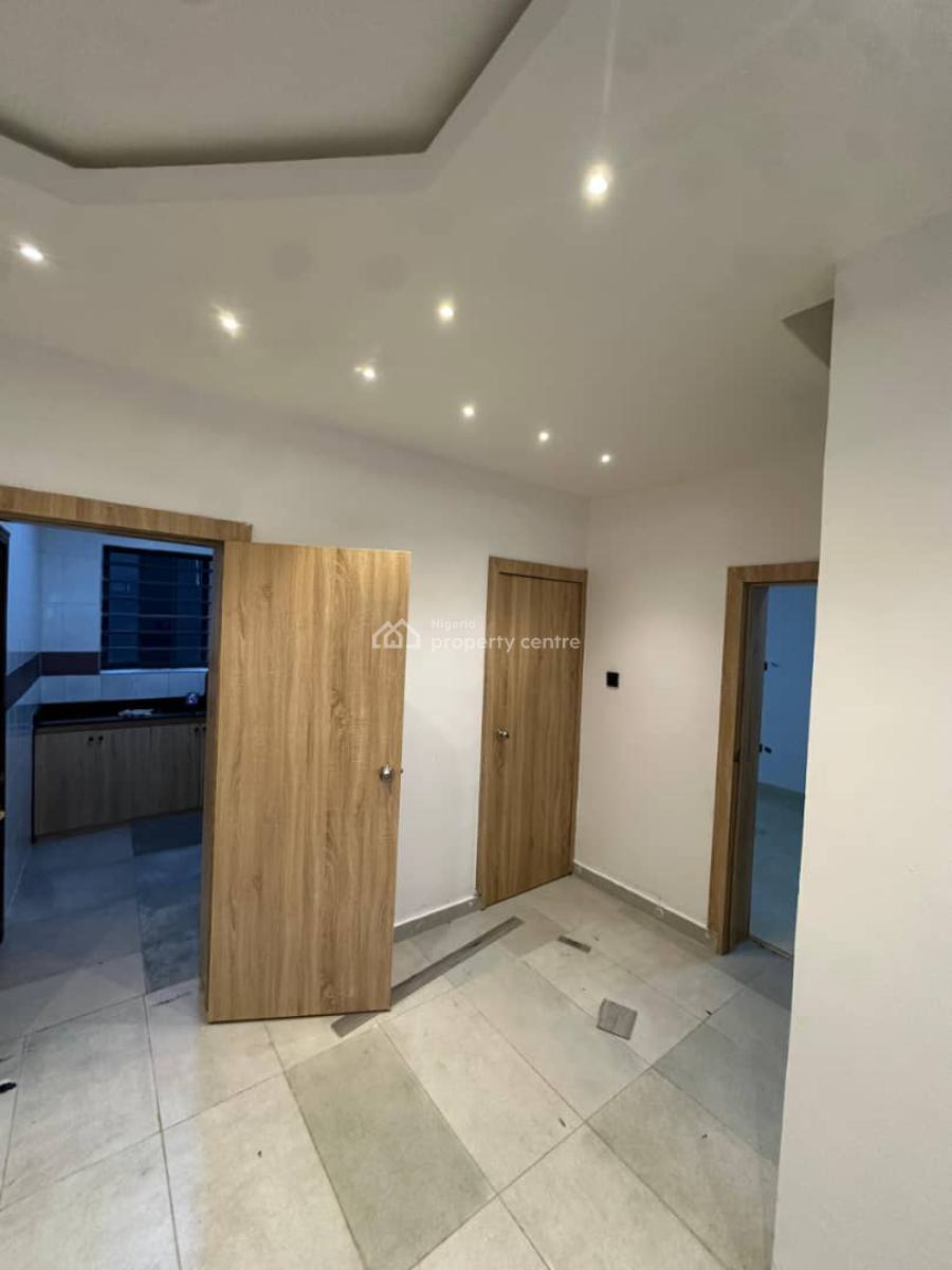 Brand New 2-bedroom Apartment, Ologolo, Lekki, Lagos, Flat / Apartment for Rent