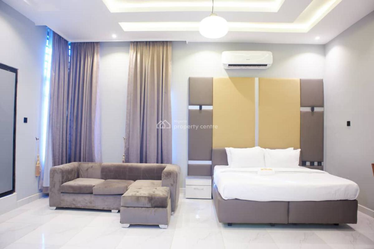Studio Apartment Off Oduduwa Crescent, Ikeja Gra, Crescent Ikeja, Ikeja Gra, Ikeja, Lagos, Flat / Apartment Short Let