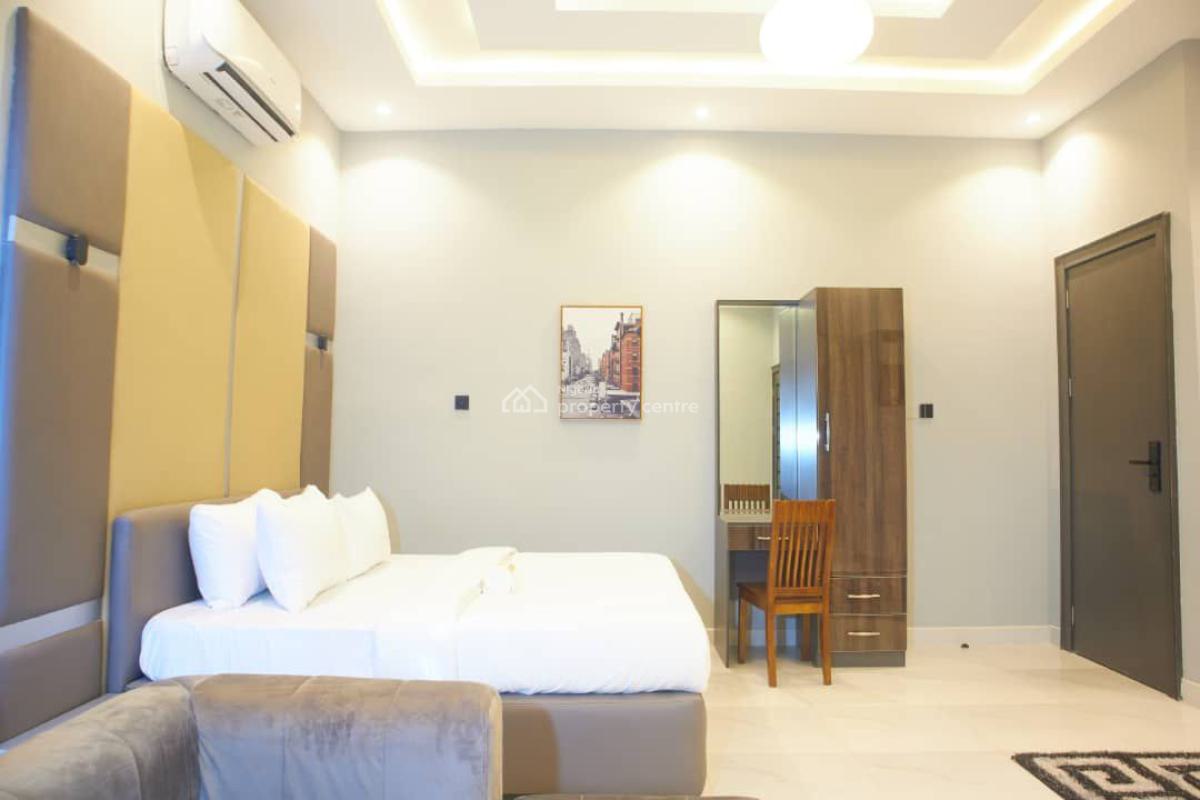 Studio Apartment Off Oduduwa Crescent, Ikeja Gra, Crescent Ikeja, Ikeja Gra, Ikeja, Lagos, Flat / Apartment Short Let