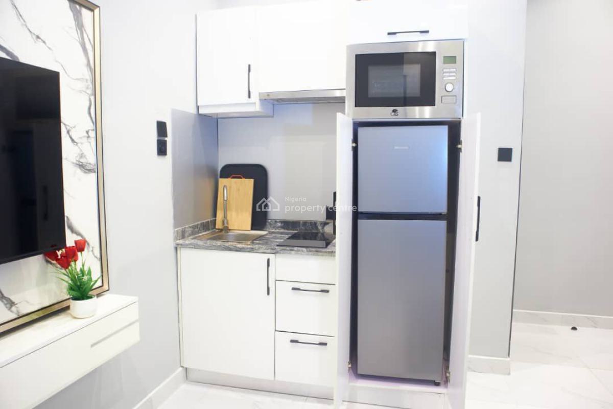 Studio Apartment Off Oduduwa Crescent, Ikeja Gra, Crescent Ikeja, Ikeja Gra, Ikeja, Lagos, Flat / Apartment Short Let