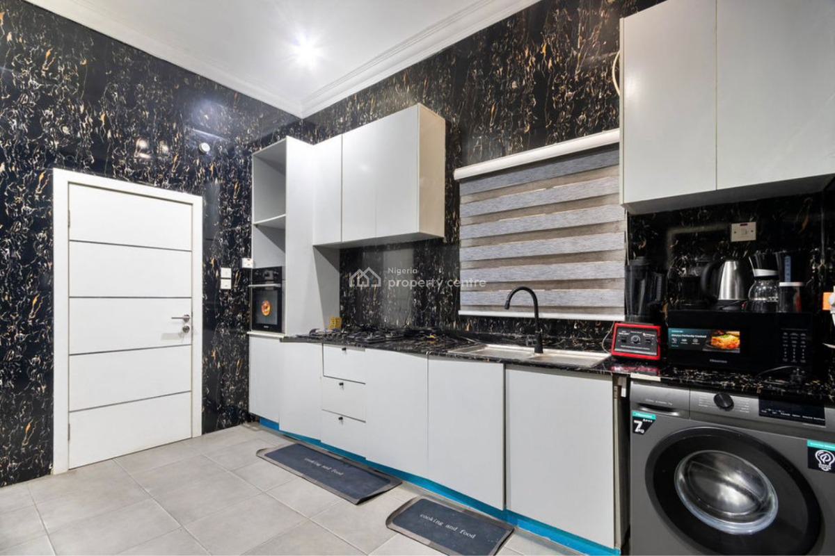 Vancouver --- 3 Bedroom Apartment Lekki Right, Maruwa (grey, Maruwa Lekki Right, Lekki, Lagos, Flat / Apartment Short Let