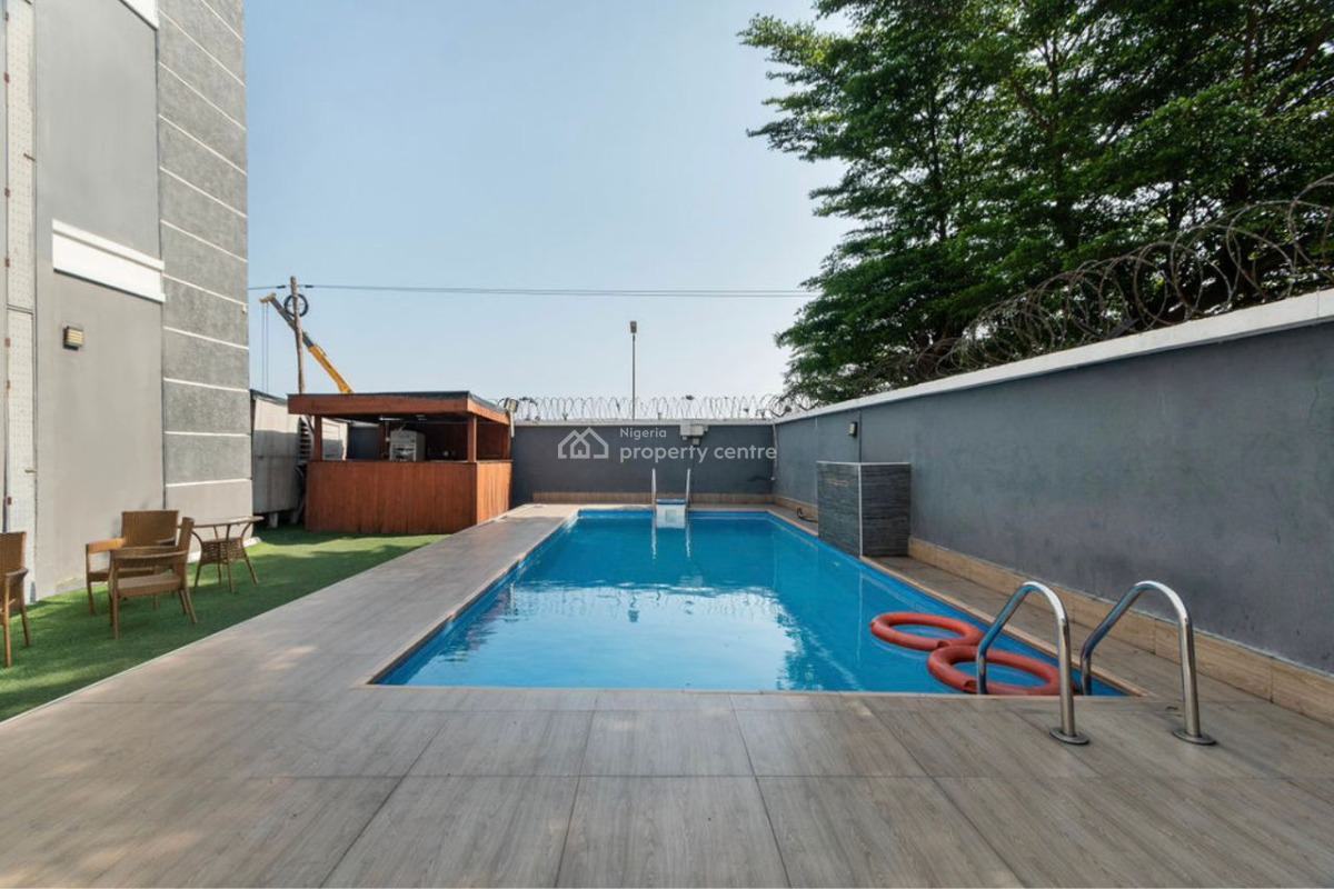 Vancouver --- 3 Bedroom Apartment Lekki Right, Maruwa (grey, Maruwa Lekki Right, Lekki, Lagos, Flat / Apartment Short Let