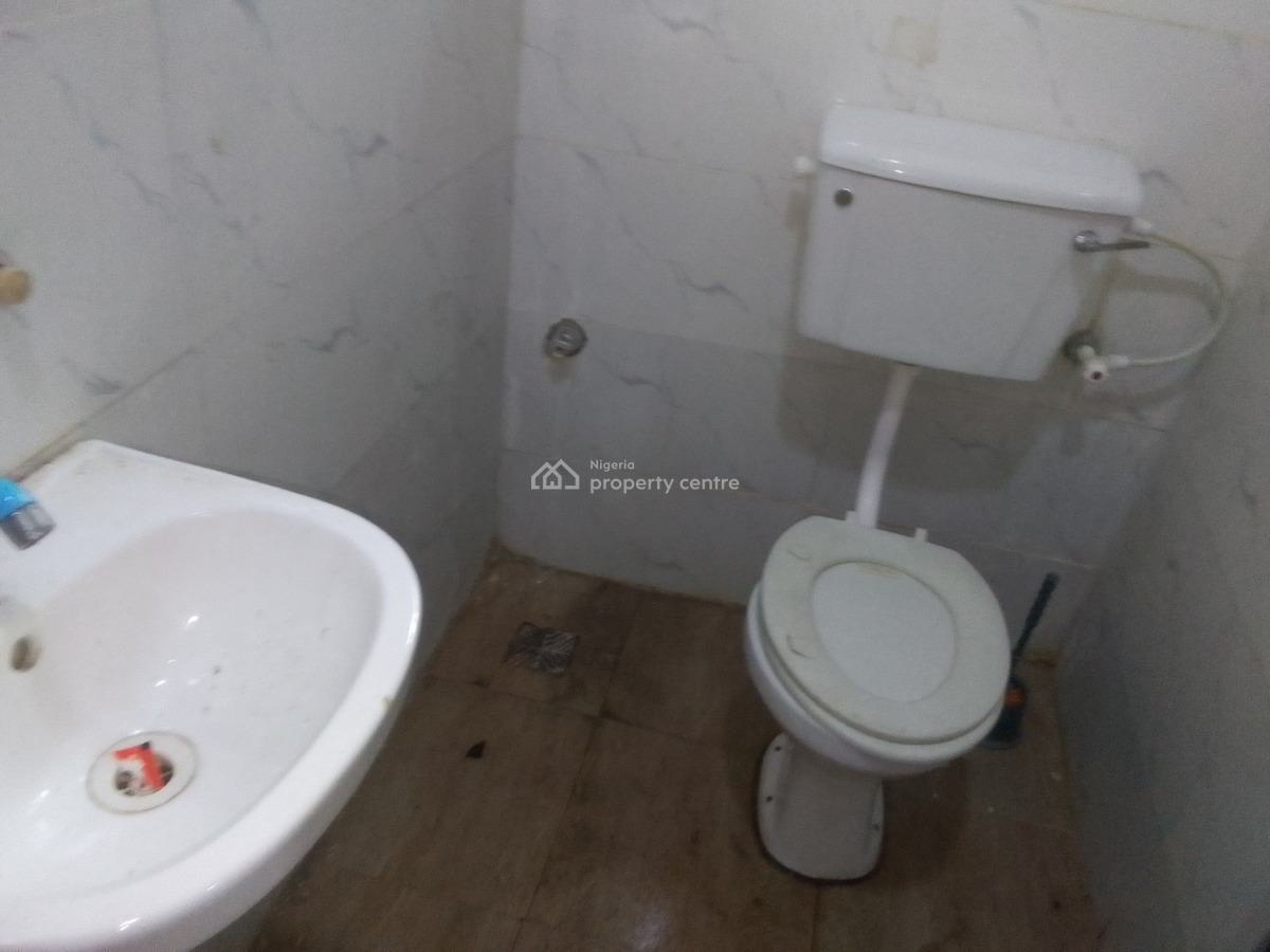 Spacious Luxury Shared Apartment with Excellent Features, Victory Estate Rd, Ogombo, Ajah, Lagos, Flat / Apartment for Rent