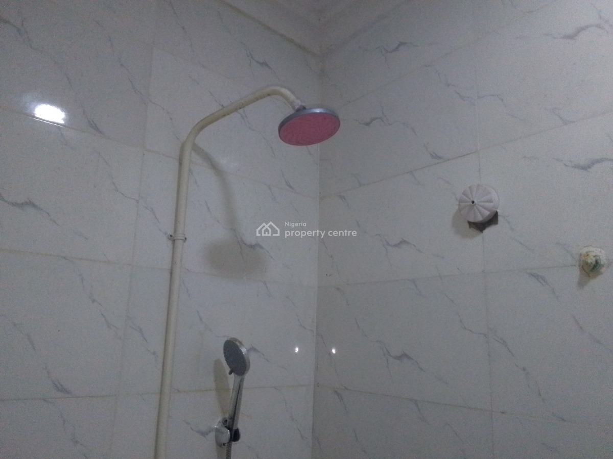 Spacious Luxury Shared Apartment with Excellent Features, Victory Estate Rd, Ogombo, Ajah, Lagos, Flat / Apartment for Rent