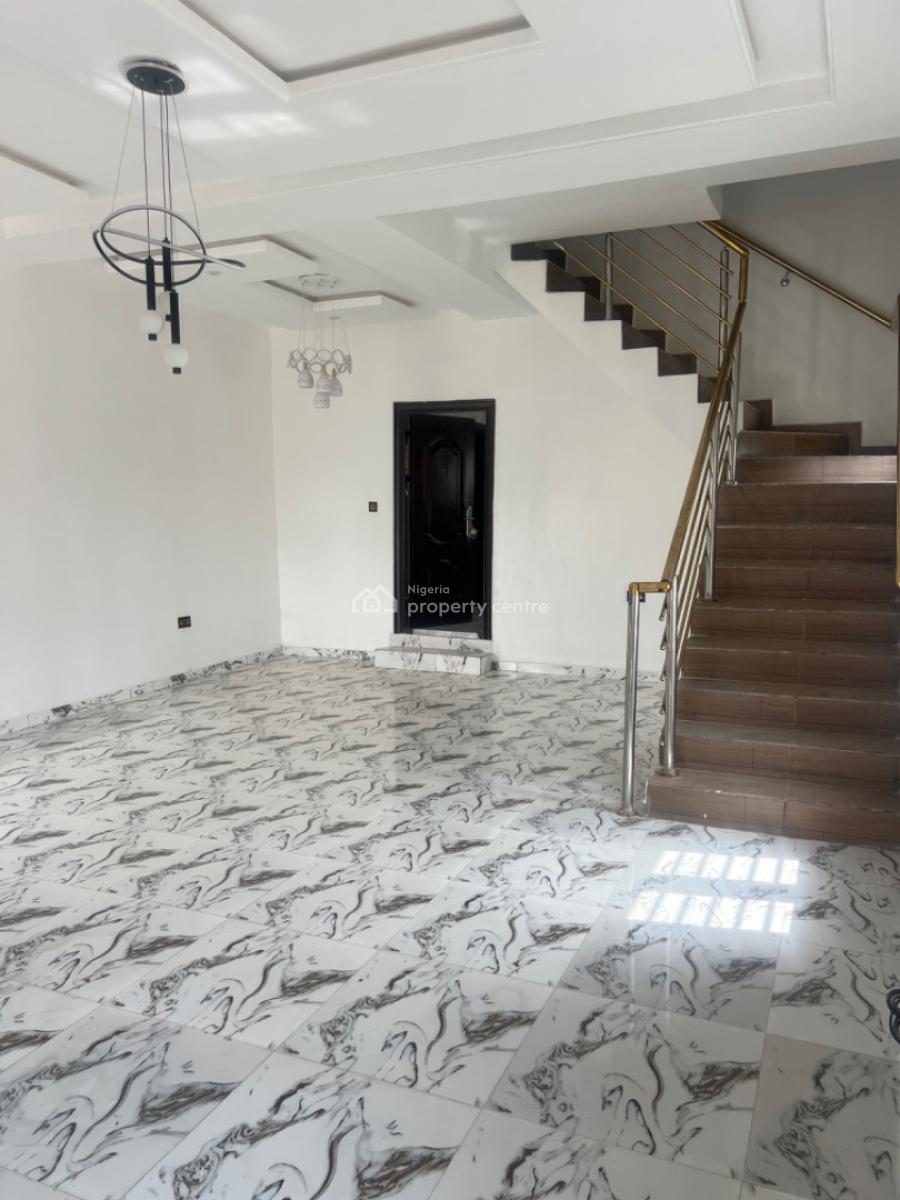 2-bedroom Terrace Duplex, Von Axis, Airport Rd, Lugbe District, Abuja, Terraced Duplex for Rent